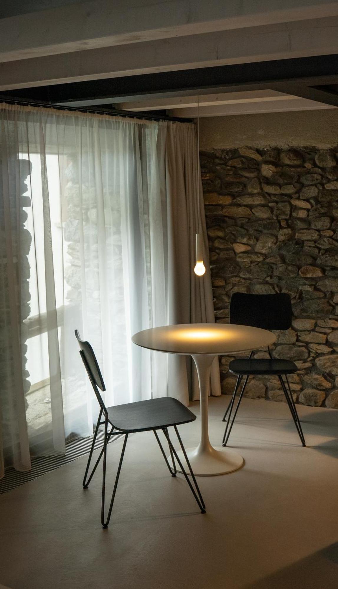 V&V Rentroom Design Gignod Chambre photo